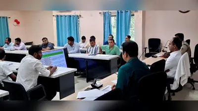नवादा NH-20 पर अवैध पार्किंग करने वाले बस व भारी वाहन संचालक सावधान, अब सीधे कटेगा चालान