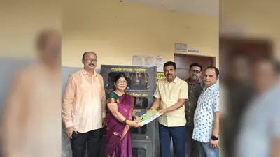 रोटरी क्लब ने चकला निर्मली विद्यालय को दी पुस्तकें और अलमारी, मेधावी छात्रों को मिलेगा ओलंपियाड सहयोग