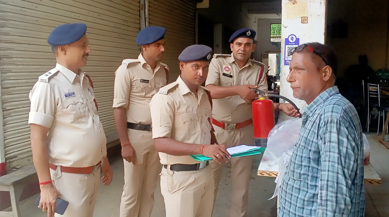 श्रावणी मेला से पहले कटोरिया में अग्निशमन विभाग अलर्ट, होटल-धर्मशालाओं का फायर ऑडिट, नियम तोड़ने वालों पर होगी कार्रवाई