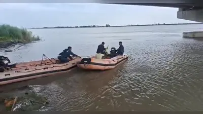 सारण: बंगरा घाट पुल से युवक ने गंडक नदी में लगाई छलांग, SDRF तलाश में जुटी