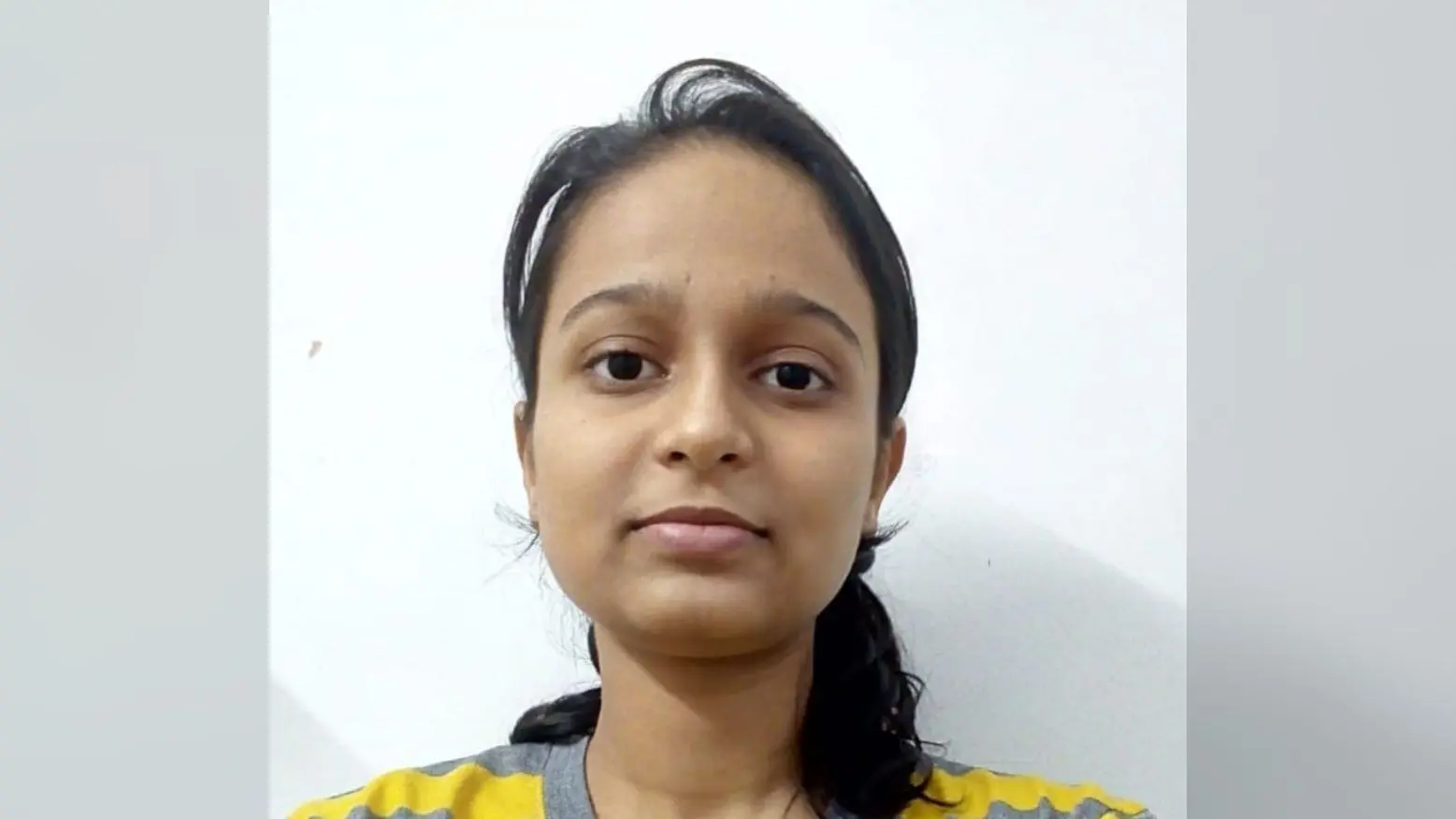 बरौनी की बेटी डॉ आकांक्षा ने MBBS में लहराया परचम, सर्जरी में उत्कृष्ट प्रदर्शन के लिए गोल्ड मेडल से होंगी सम्मानित