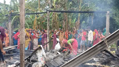 बेगूसराय में भीषण आग से परिवार तबाह, बेटी की शादी के जेवर और नकद राख