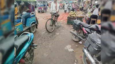 अधूरा नाला निर्माण बना वार्ड-4 के दुकानदारों की मुसीबत, बारिश में दुकानों में घुस रहा पानी