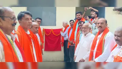 सारण: रिविलगंज थाना में नवनिर्मित थानाध्यक्ष कक्ष और अनुसंधान कक्ष का उद्घाटन, डॉ. सीएन गुप्ता रहे मौजूद
