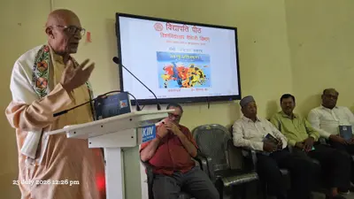मौलिक, तथ्यपरक और भाषिक रूप से शुद्ध लेखन ही साहित्य की पहचान
