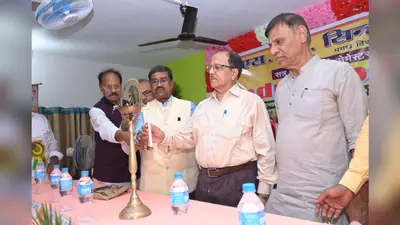 जहानाबाद SNS कॉलेज में नए छात्रों के लिए इंडक्शन मीट का आयोजन, वैदिक मंगलाचरण और स्वागत गीत से हुआ आगाज