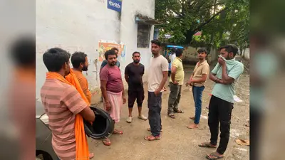 हाजीपुर में दरवाजा लगाने गए मिस्त्री की करंट लगने से मौत, घर छोड़कर फरार हुए मकान मालिक