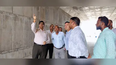सोनपुर मंडल में रेल संरक्षा कार्यों को मिली रफ्तार, डीआरएम ने एलएचएस और समपार फाटकों का किया निरीक्षण