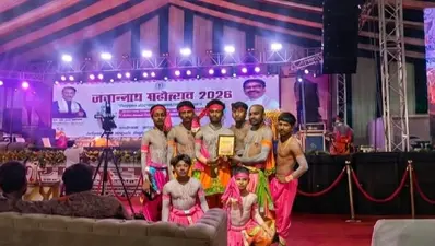 रांची के जगन्नाथ महोत्सव में पटमदा के कलाकारों ने नटुआ नृत्य से मोहा मन