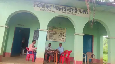 कैमूर में भूत-प्रेत की अफवाह से सूना पड़ा स्कूल, तीसरे दिन भी 85 में से एक भी छात्र नहीं पहुंचा विद्यालय