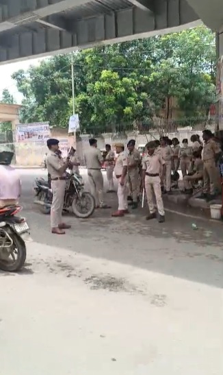 PU के पास सुरक्षा बढ़ाई गई