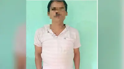 सारण में किराना दुकान से 155 ग्राम गांजा बरामद, पुलिस ने एक आरोपी को किया गिरफ्तार