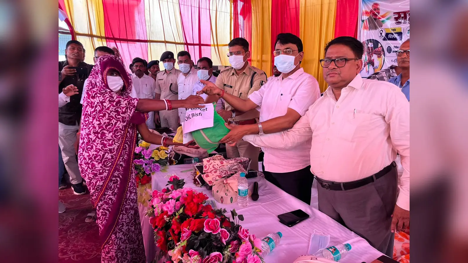 मधुबनी: बिस्फी में टीवी मरीजों के बीच पोषण किट का वितरण, 100 से अधिक लाभार्थियों को मिली सहायता