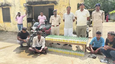 भारत-नेपाल सीमा पर आबकारी विभाग की बड़ी कार्रवाई, नेपाल निर्मित शराब के साथ चार आरोपी गिरफ्तार