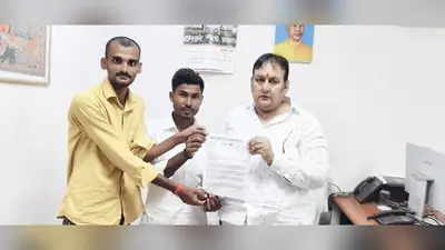नालंदा: S.U कॉलेज हिलसा में PG कोर्स शुरू कराने की मांग तेज, दूसरे दिन भी छात्रों का अनिश्चितकालीन धरना जारी