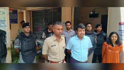 नीट पेपर लीक विरोध के बीच सासाराम हाई अलर्ट पर, DM-SP ने किया फ्लैग मार्च