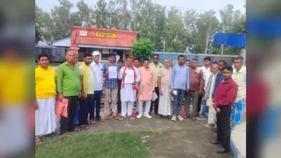 गया जी : टनकुप्पा में अंडरपास पुल, ट्रेनों के ठहराव और यात्री सुविधाओं की मांग, डीआरएम को सौंपा ज्ञापन