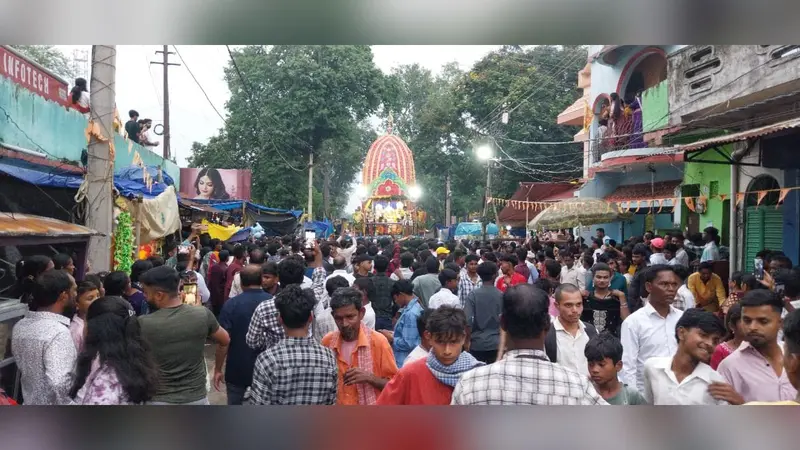 जय जगन्नाथ के जयघोष के साथ श्री मंदिर को निकले महाप्रभु