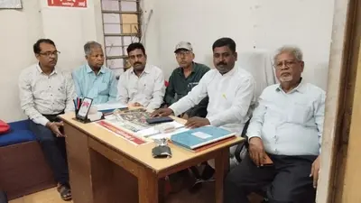 ठेका मजदूरों से जबरन बॉन्ड भरवाने के खिलाफ उप श्रमायुक्त से शिकायत