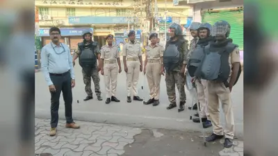 शेखपुरा में 'बिहार बंद' को लेकर हाई अलर्ट, चप्पे-चप्पे पर पुलिस तैनात, DM-SP ने निकाला फ्लैग मार्च