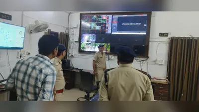 बगहा में एसपी ने नगर और रामनगर थाना का किया औचक निरीक्षण, पुलिस अधिकारियों को दिए सख्त निर्देश