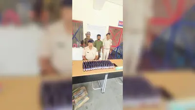 96 बोतल कोडीनयुक्त कफ सिरप के साथ बाइक सवार गिरफ्तार, भेजा गया जेल