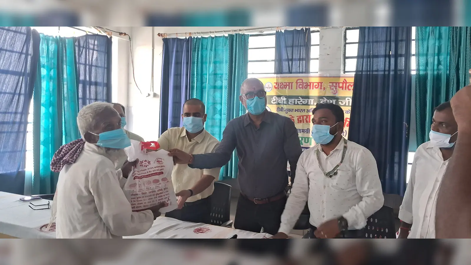 टीबी मुक्त भारत अभियान को मिली रफ्तार, सुपौल में 132 मरीजों को मिली पोषण किट