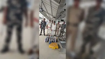 'ऑपरेशन सतर्क' के तहत गया जंक्शन पर कार्रवाई, 39 लीटर अंग्रेजी शराब के साथ तस्कर गिरफ्तार