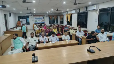 आरा : सरकार के 100 दिन पूरे, आम लोगों तक जनकल्याणकारी योजनाओं का लाभ पहुंचाने का लिया संकल्प