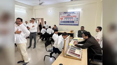 व्यवहार न्यायालय में लगा मुफ्त हेल्थ कैंप, न्यायिक पदाधिकारियों और वकीलों की हुई स्वास्थ्य जांच