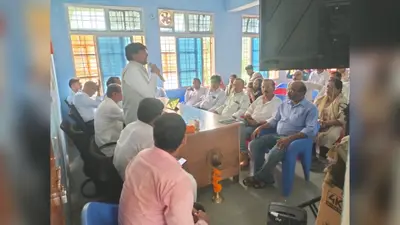 रोहतास: अकोढ़ीगोला में सरकार के 100 दिन पूरे होने पर कार्यक्रम, विकास योजनाओं की उपलब्धियां जनता के सामने रखीं
