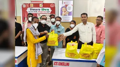 गोगरी में निक्षय मित्रों ने टीबी मरीजों के बीच बांटा पोषण किट, पौष्टिक आहार अपनाने की अपील