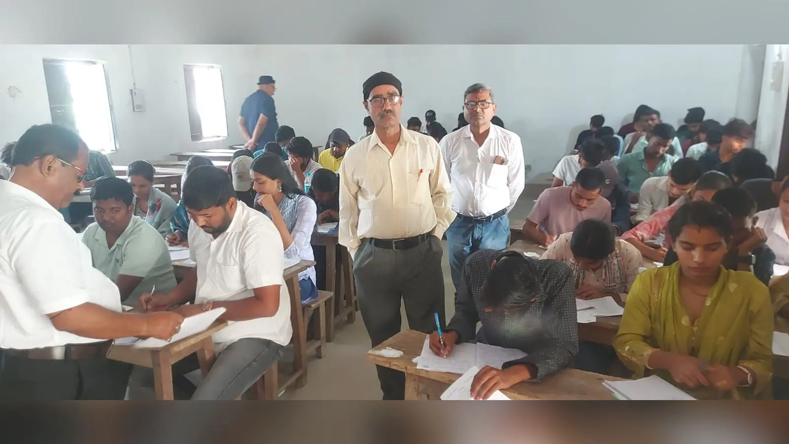 एलएनएमयू यूजी सेमेस्टर-2 परीक्षा शांतिपूर्ण संपन्न, अंतिम दिन 357 परीक्षार्थी हुए शामिल