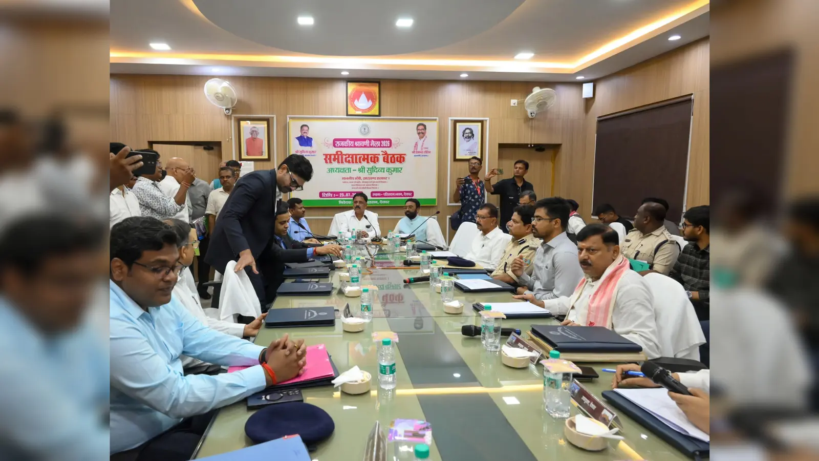 बाबा नगरी से हर श्रद्धालु मधुर स्मृति लेकर लौटे, यही हमारी जवाबदेही: मंत्री सुदिव्य कुमार