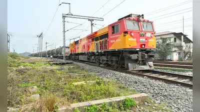 गया जी : श्रावणी मेले की भीड़ के बीच डीडीयू मंडल ने 155 मेल-एक्सप्रेस ट्रेनें समय पर चलाईं, भारतीय रेल में रहा पहले स्थान पर