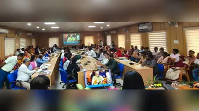शिवहर में मुखियाओं को बताई गईं सरकार की योजनाएं, पंचायत स्तर तक पहुंचाने पर दिया गया जोर