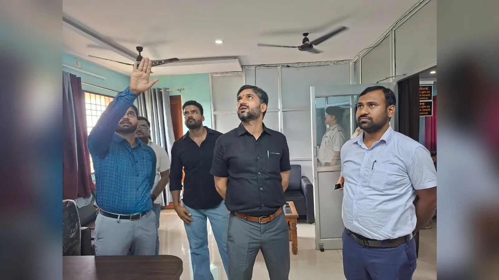 जामताड़ा में जल्द शुरू होगी स्मार्ट डिजिटल क्लास की सुविधा: डीसी