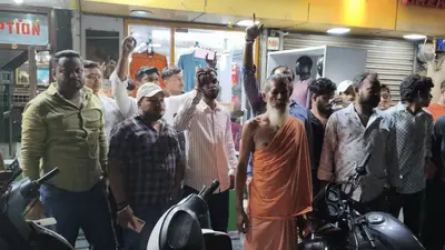 जुगसलाई में मंदिर के सामने शराब दुकान खोलने का विरोध