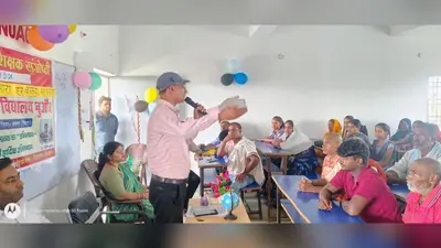 बक्सर में PTM का आयोजन: डुमरांव-नुआंव स्कूल में अभिभावकों संग संवाद, बच्चों की प्रगति और अनुशासन पर जोर