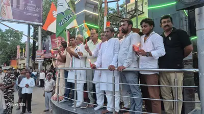 जंतर-मंतर पर प्रदर्शन में शहीद हुए छात्रों को रोहतास में कांग्रेस ने दी श्रद्धांजलि, सरकार से की मुआवजा और नौकरी की मांग