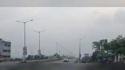 एक माह से बंद पड़ी चौका मोड़ ओवरब्रिज की स्ट्रीट लाइटें, अंधेरे में सफर को मजबूर लोग