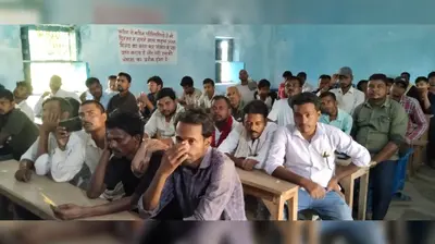 बैजनाथपुर में छात्र-छात्राओं को मिली उच्च शिक्षा और स्टूडेंट क्रेडिट कार्ड योजना की जानकारी