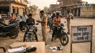 भिट्ठा में पुलिस की चेकिंग से बाइक चालकों में हड़कंप, 14 लोगों पर लगा ₹20 हजार का जुर्माना