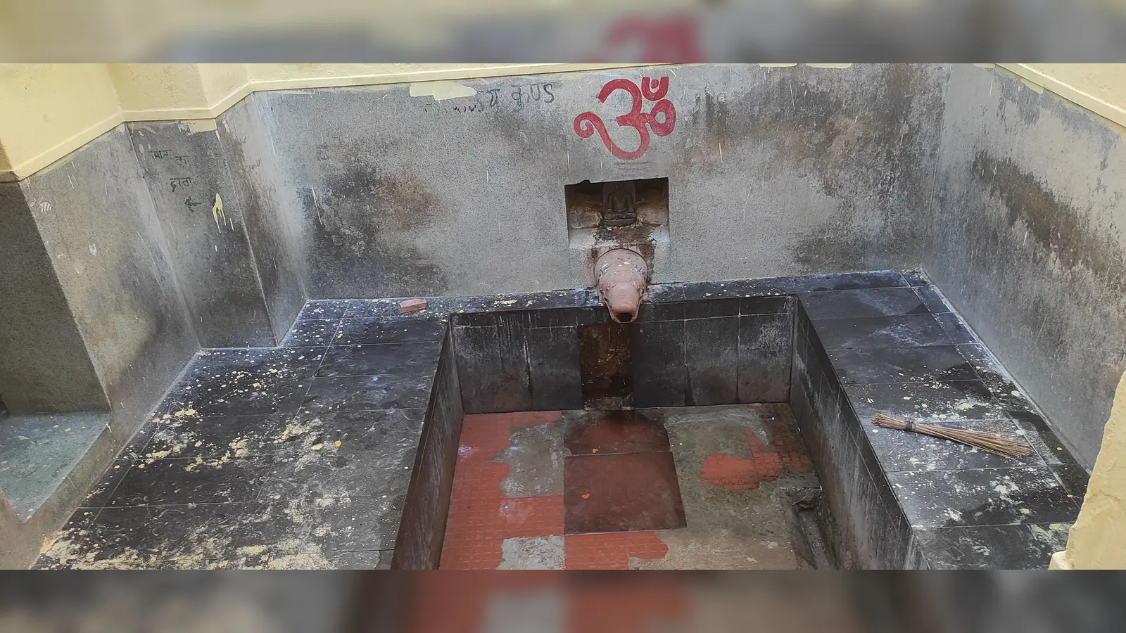 नालंदा : राजगीर के ऐतिहासिक गर्मजल कुंडों पर संकट, कभी कल-कल बहने वाले झरने अब हो रहे मौन