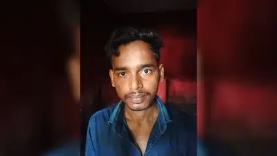 सदर थाना पुलिस ने कट्टा और जिंदा कारतूस के साथ दो युवकों को दबोचा, मोटरसाइकिल भी जब्त