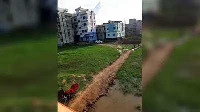 नवादा: नगर परिषद में होने के बावजूद मूलभूत सुविधाओं का अभाव, सड़क-नाली नहीं बनने से लोगों में नाराजगी