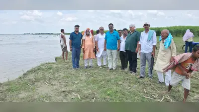 आलमनगर में इंडिया गठबंधन के नेताओं ने लिया कोसी कटाव का जायजा, युद्धस्तर पर बचाव कार्य की मांग