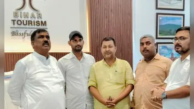 बक्सर: चौसा युद्धस्थल के विकास की मांग तेज, पर्यटन मंत्री को सौंपा गया मांगपत्र