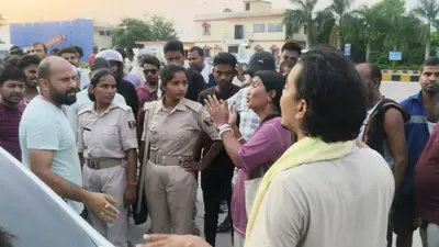 मैठी टोल प्लाजा पर नारकोटिक्स टीम की कार्रवाई से हड़कंप, कार सवारों संग तीखी नोकझोंक के बाद कार जब्त