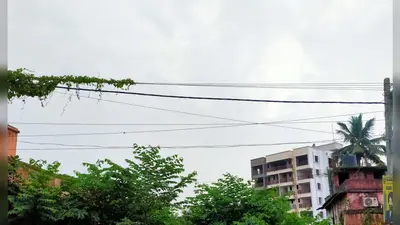 पूर्णिया में सावन में भी 'आग' बरसा रहा आसमान: उमस भरी गर्मी से लोग बेहाल, जानें आज शाम और कल के मौसम का हाल